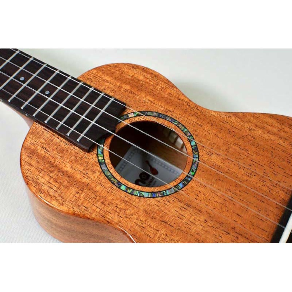Uma Ukulele UK-20SS NA ソプラノウクレレ アップの画像