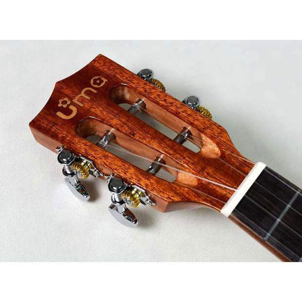 Uma Ukulele UK-20SC NA コンサートウクレレ ヘッドの画像