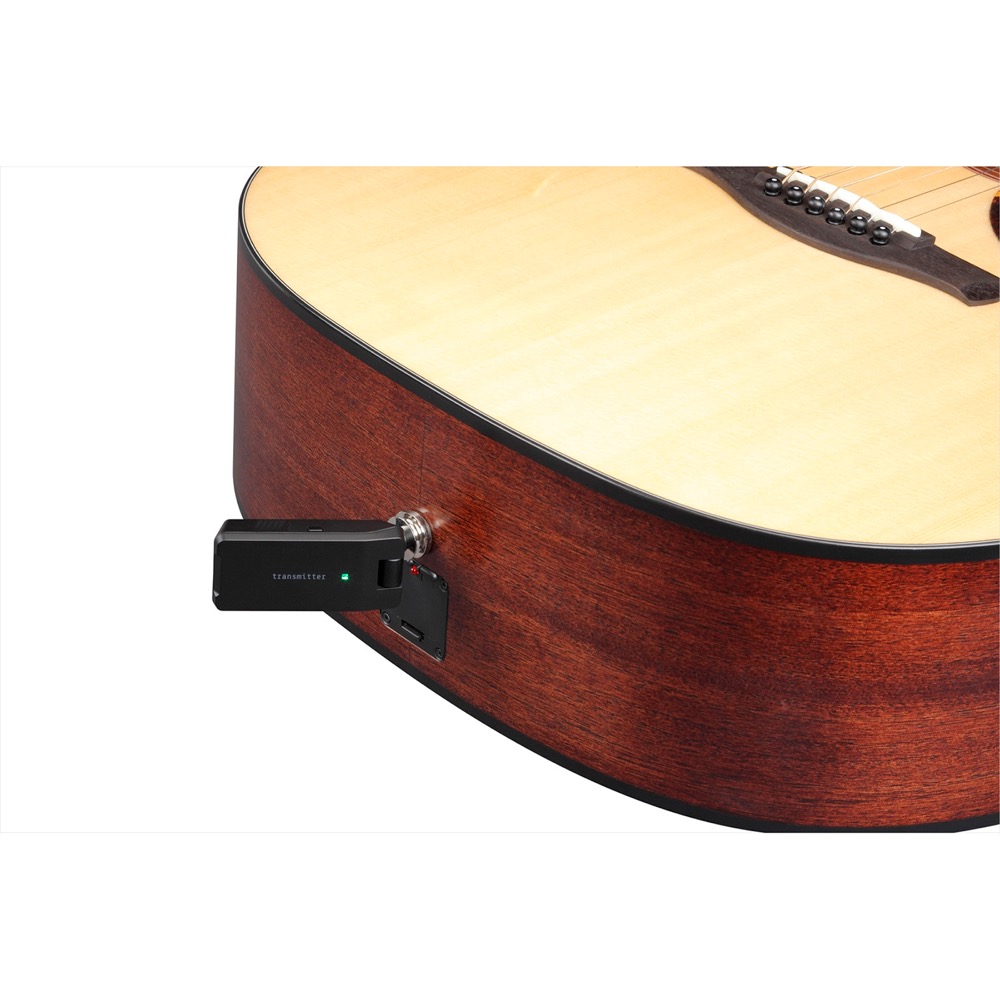 IBANEZ WS1 ギターワイヤレスシステム ギターに取り付けた画像