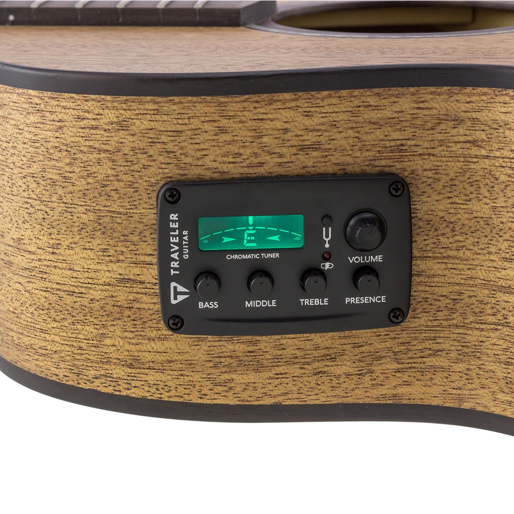 TRAVELER GUITAR Redlands Concert Bass Mahogany エレクトリックアコースティックベース コントロール部分画像
