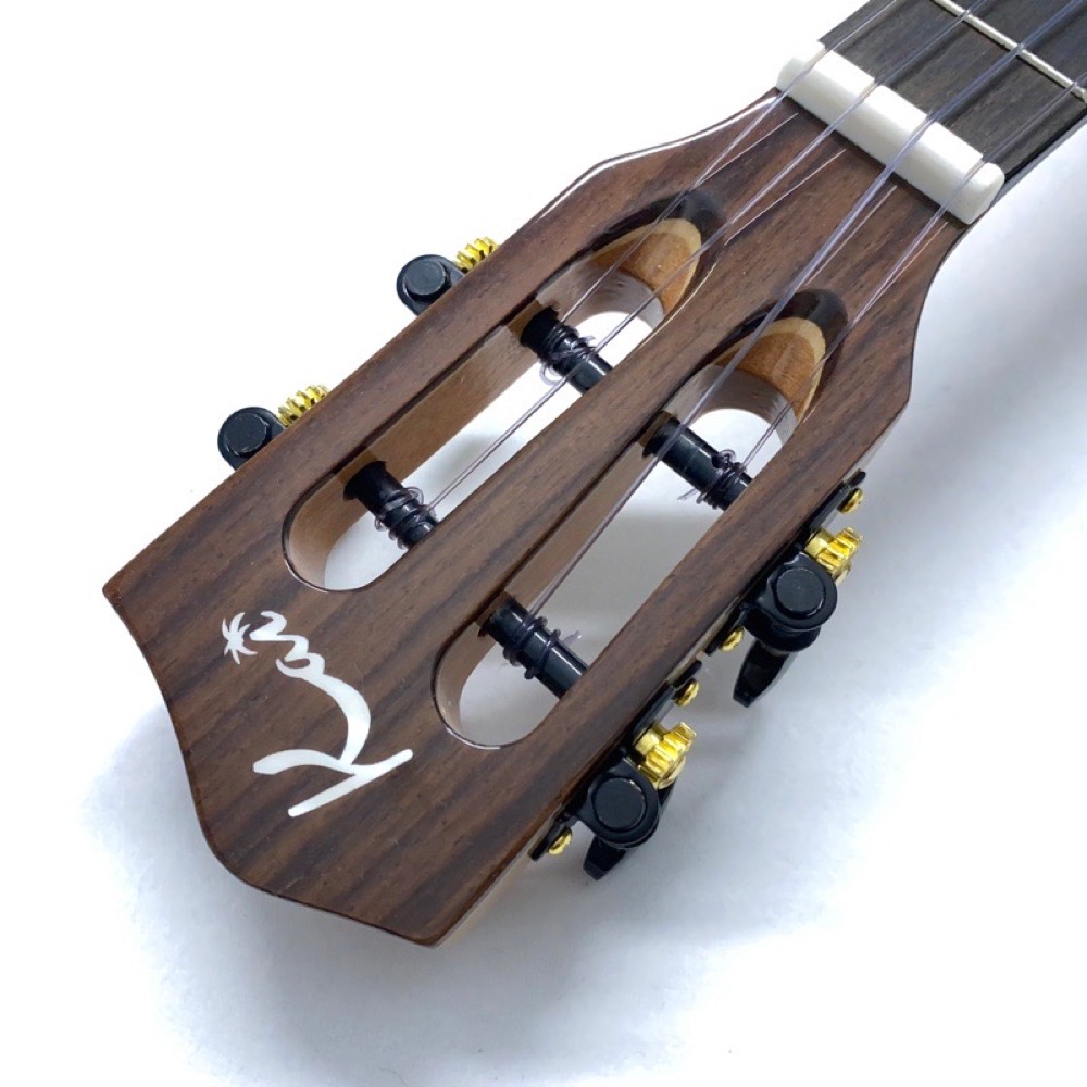 Kai Ukulele KT-5000R テナーウクレレ ソフトケース付き ヘッド画像