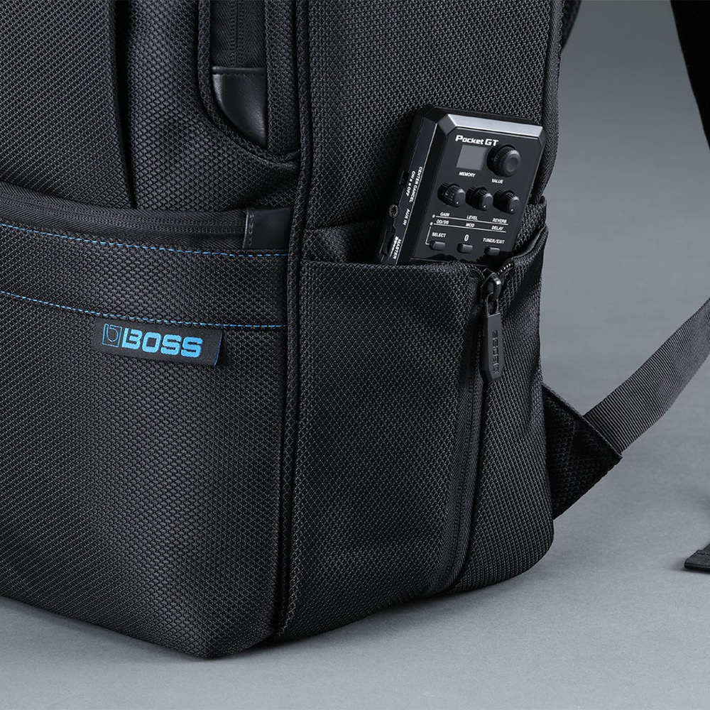 BOSS CB-BU10 Utility Gig Bag 楽器用マルチバック 側面ポケット収納時のイメージ画像
