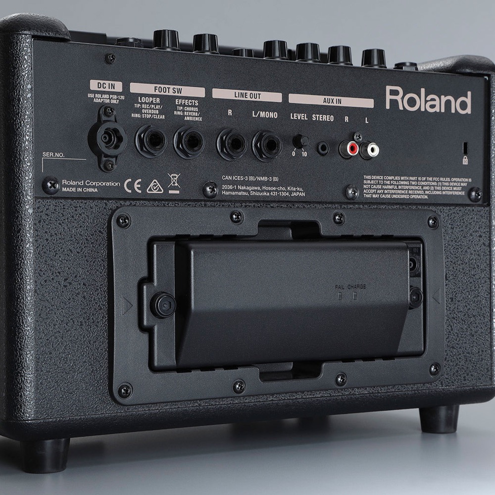 ROLAND BTY-NIMH/A Rechargeable Amp Power Pack Rolandアンプ専用 充電式バッテリーパック 使用例画像2