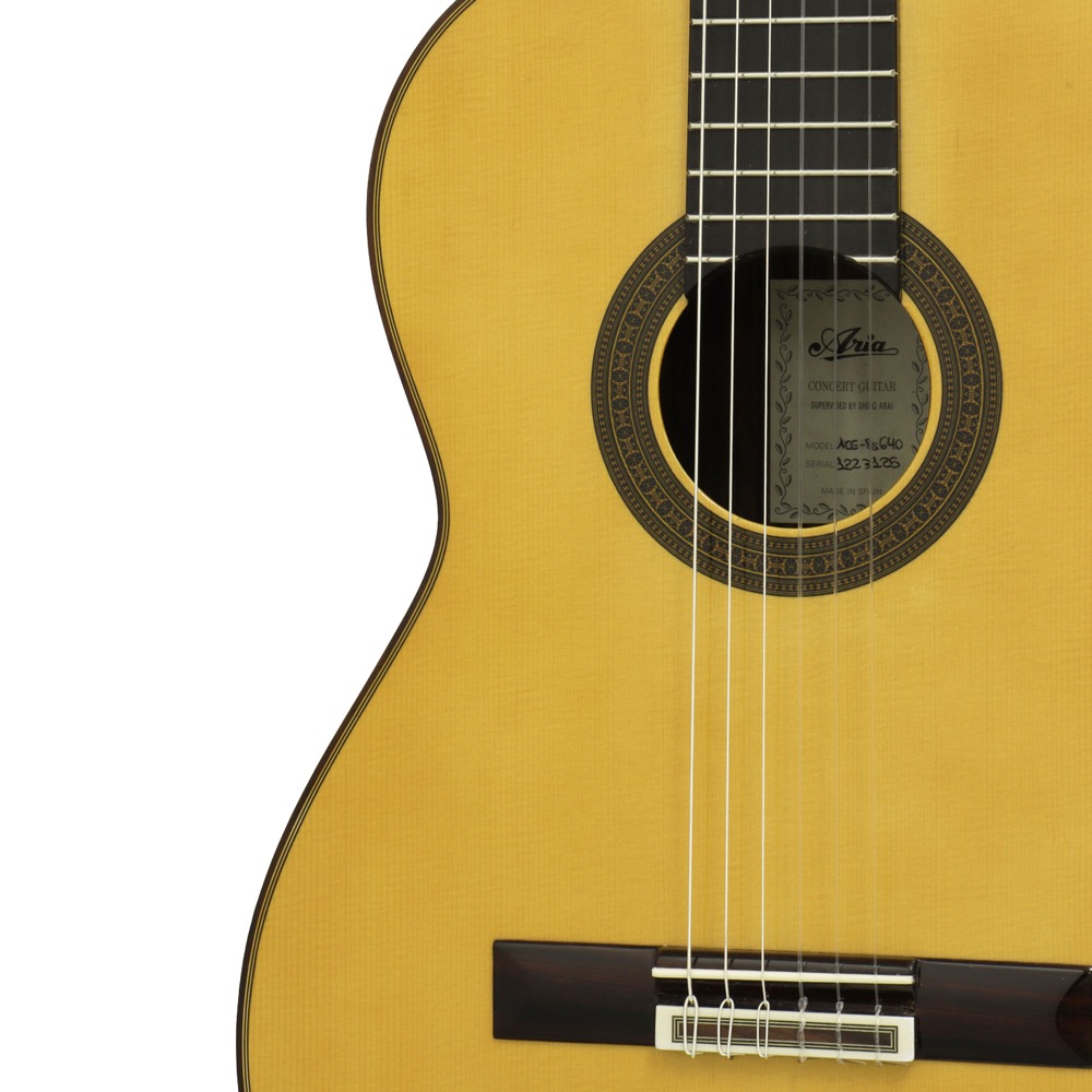 ARIA ACE-8S 640 Spruce クラシックギター アップ画像