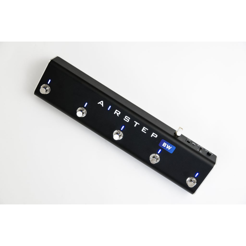 XSONIC AIRSTEP BW Edition Bluetooth接続 フットコントローラー アングル画像