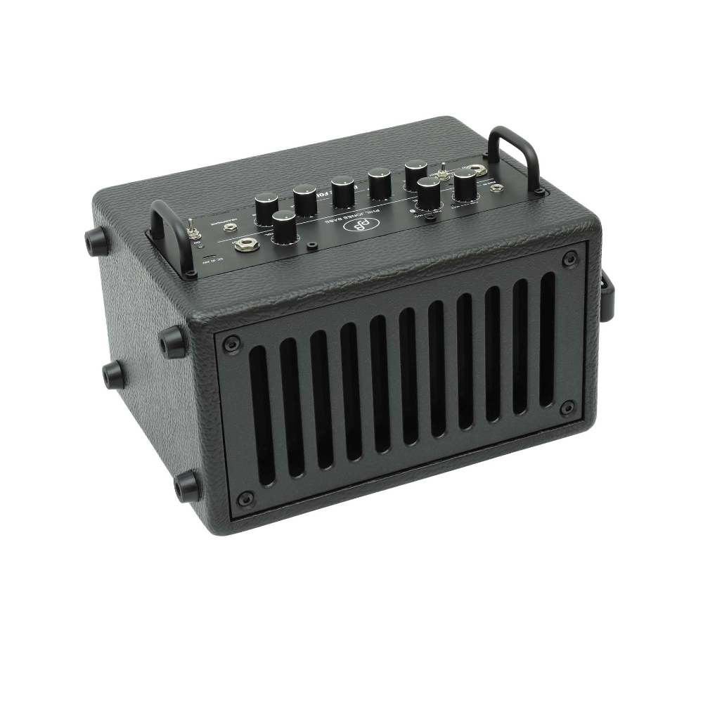 PHIL JONES BASS Double Four PLUS BLACK 小型ベースアンプ コンボ USBモバイルバッテリー対応 背面画像