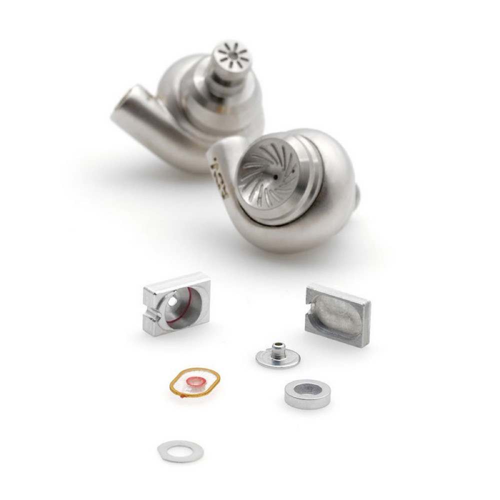 ADV. TURBO カナル型 有線イヤホン イヤホン構造