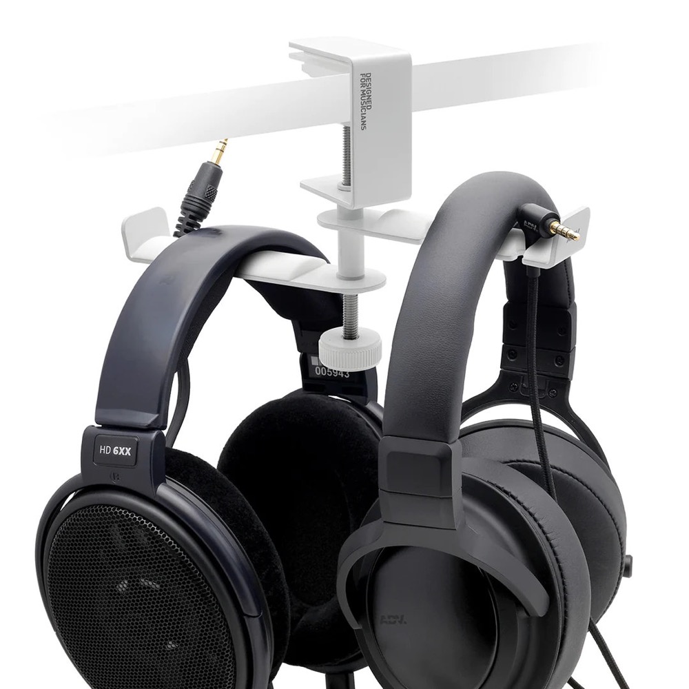 ADV. エーディーブイ Dual Suspension WHT ヘッドホンハンガー 使用例