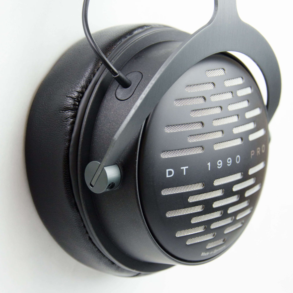 Dekoni Audio デコニオーディオ EPZ-DT78990-CHL Beyerdynamicヘッドホン用イヤーパッド 装着イメージ