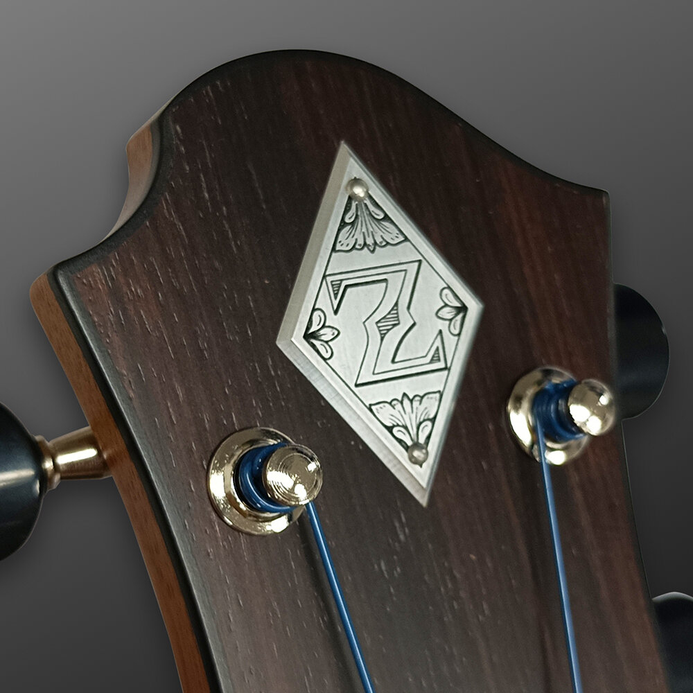 ZEMAITIS ゼマイティス ZUM-5C コンサートウクレレ ネックロゴ画像