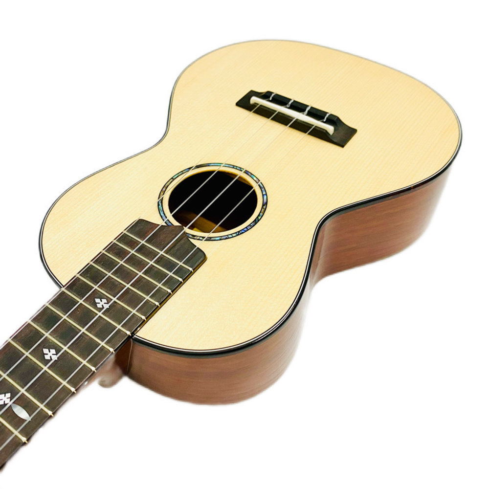 Luna ルナ MV-7C cst コンサートウクレレ 和材 花梨(カリン)/蝦夷松(エゾマツ)採用 ボディトップ、サイド