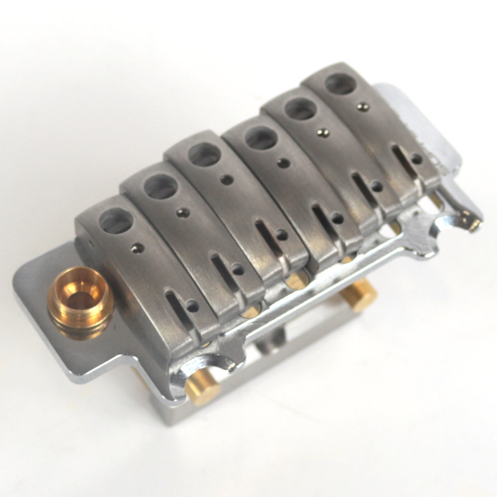 Sophia Tremolos ソフィアトレモロズ 2:22 Deluxe Tremolo Pro Chrome 42mmブロック トレモロユニット 前面