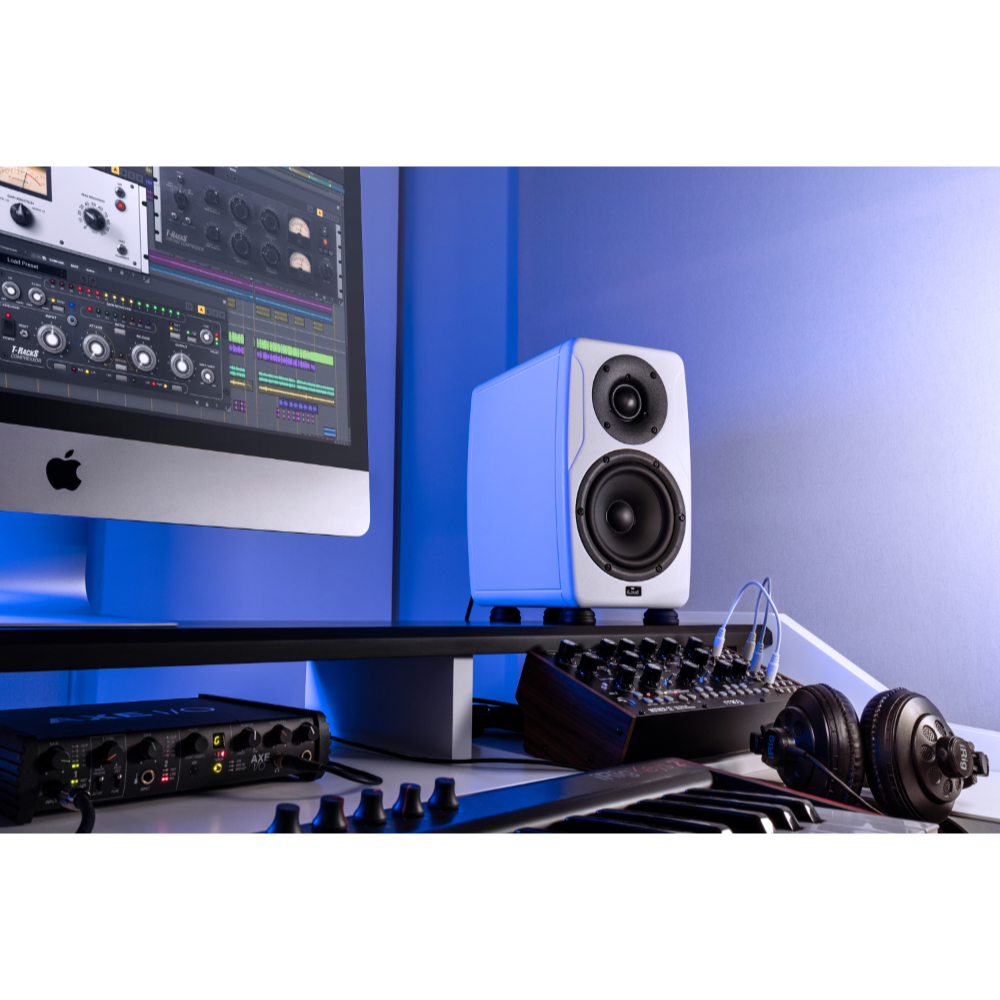 IK Multimedia アイケーマルチメディア iLoud Precision 5-White スタジオモニタースピーカー 1本 イメージ画像