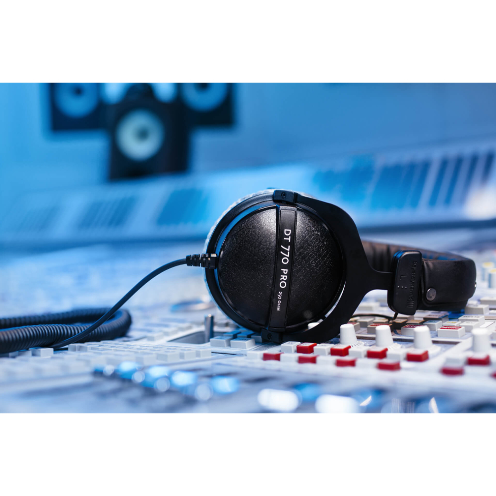 未着用品 DT770pro 250 beyerdynamic 密閉型 ヘッドホン