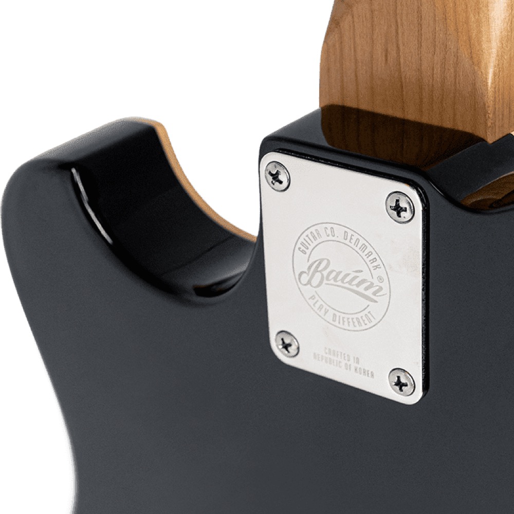 Baum Guitars バウムギターズ Leaper Tone with Tremolo Pure Black エレキギター ネックジョイント画像