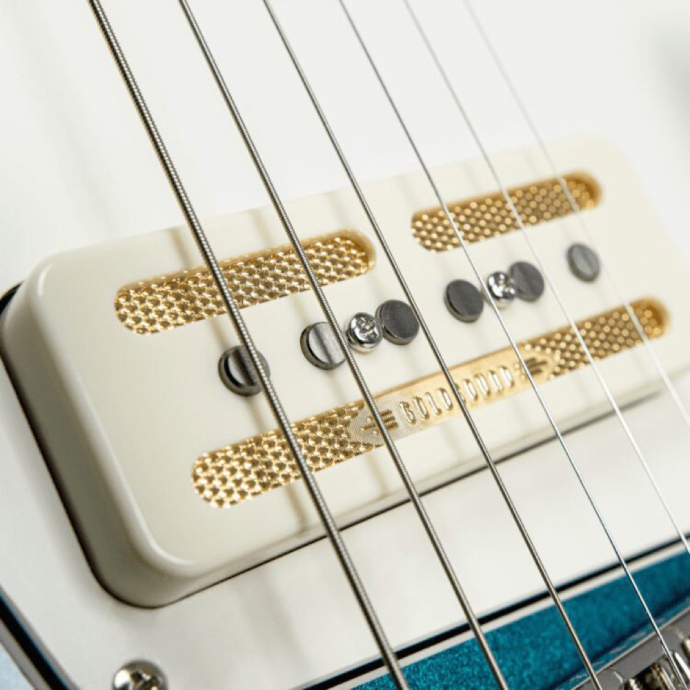 Baum Guitars バウムギターズ Wingman-W with Tremolo Coral Blue エレキギター ピックアップ画像