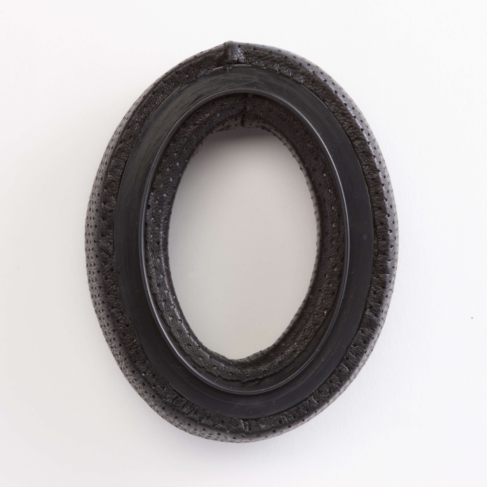 Dekoni Audio デコニオーディオ EPZ-HD600-FNSK Sennheiserヘッドホン用イヤーパッド 裏面画像