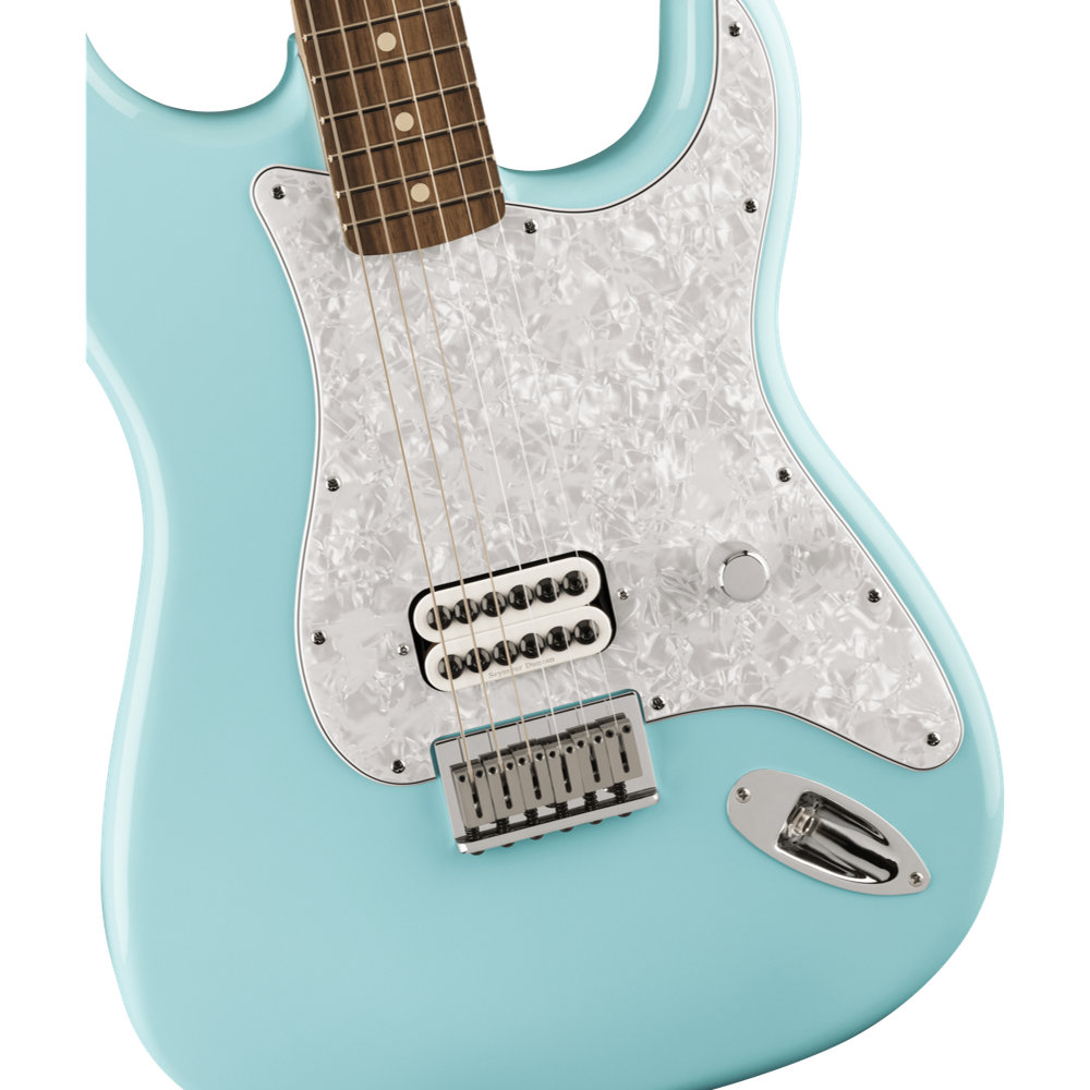 Fender フェンダー Limited Edition Tom Delonge Stratocaster, Rosewood Fingerboard, Daphne Blue ストラトキャスター エレキギター ピックアップ、ブリッジ、コントロール