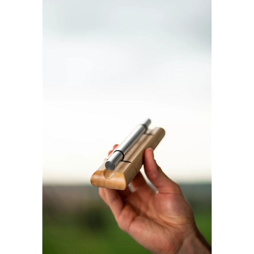 MEINL マイネル Sonic Energy EC-M-SI PLANETARY TUNED ENERGY CHIME エナジーチャイム 手に取った状態