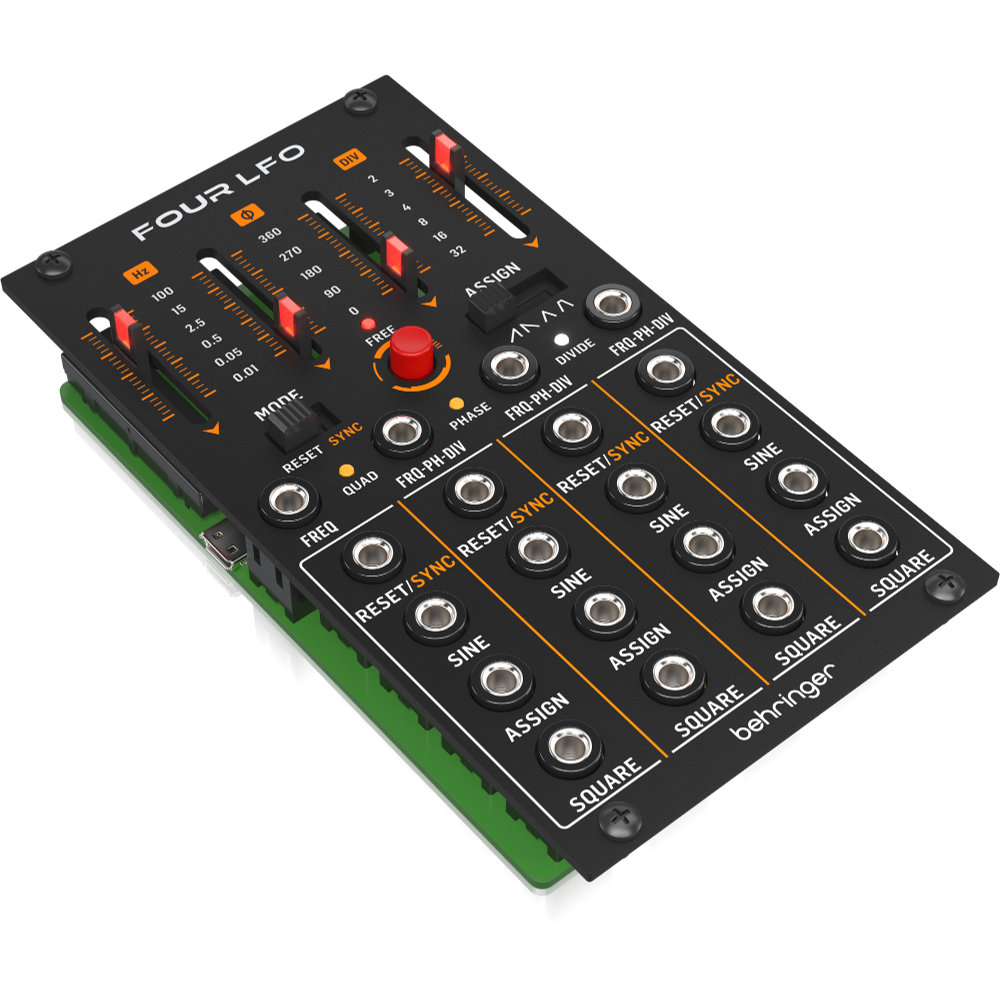 BEHRINGER ベリンガー FOUR LFO ユーロラック クワッドLFOモジュール 左サイドからのアングル