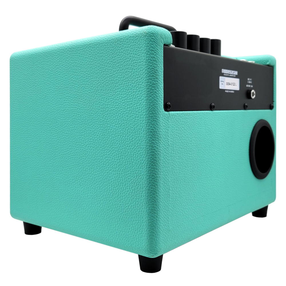 MODEGEAR モードギア LOUD MINI-B GREEN ベースアンプ 本体画像