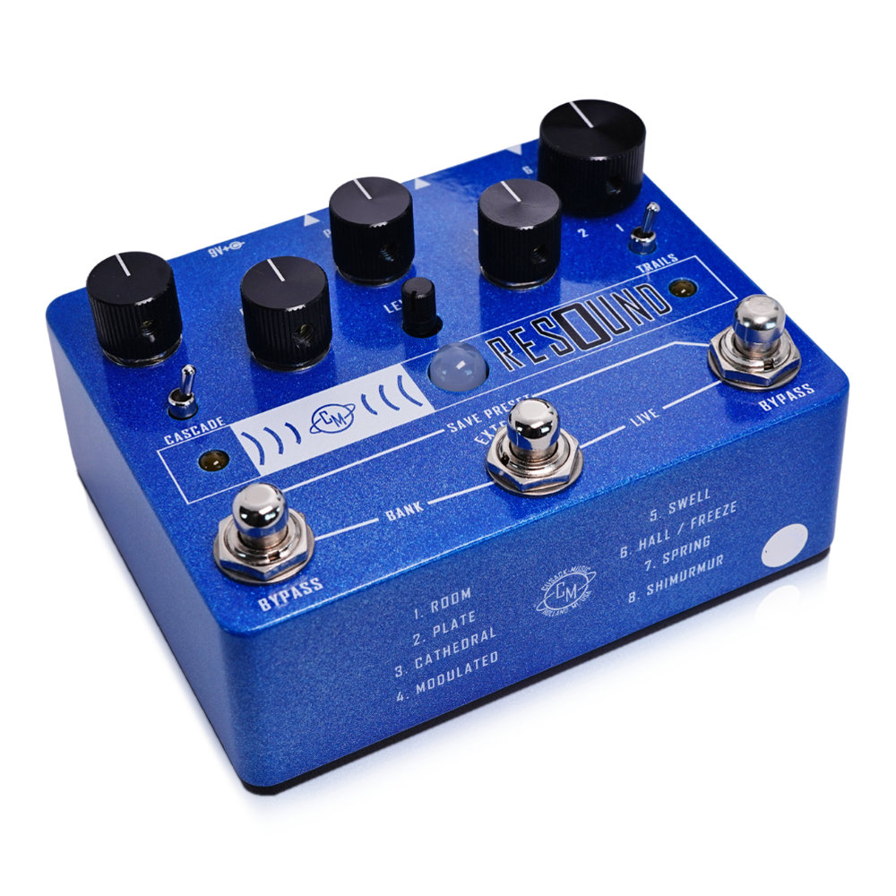 Cusack Music Resound V2 リバーブ ギターエフェクター フットスイッチ側サイドから正面
