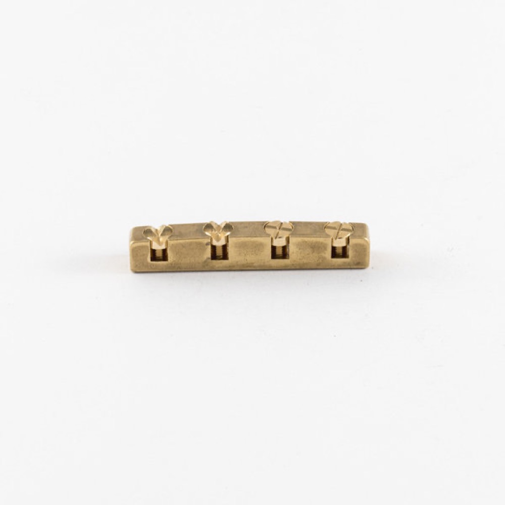 ABM エービーエム ABM6240 ブラス製アジャスタブルナット 4弦ベース用 エレキベース用パーツ サイドからのアングル