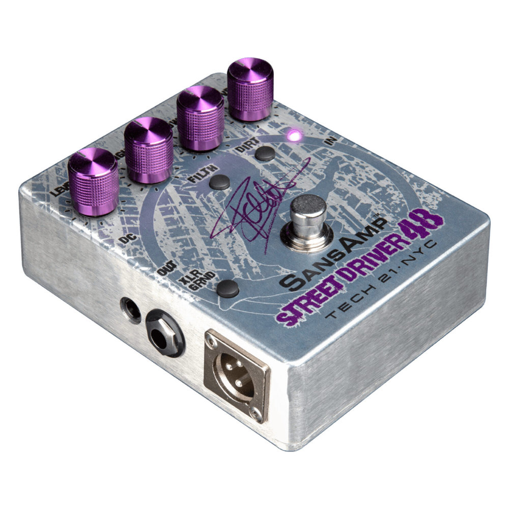 TECH21 SansAmp FB48 Frank Bello Signature ベース用 DI プリアンプ フットスイッチ側サイドから正面