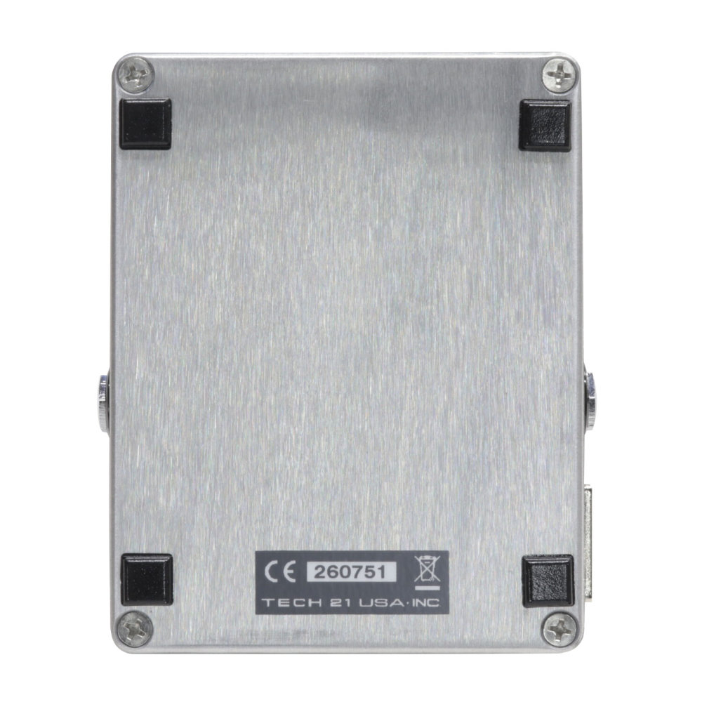 TECH21 SansAmp FB48 Frank Bello Signature ベース用 DI プリアンプ 背面