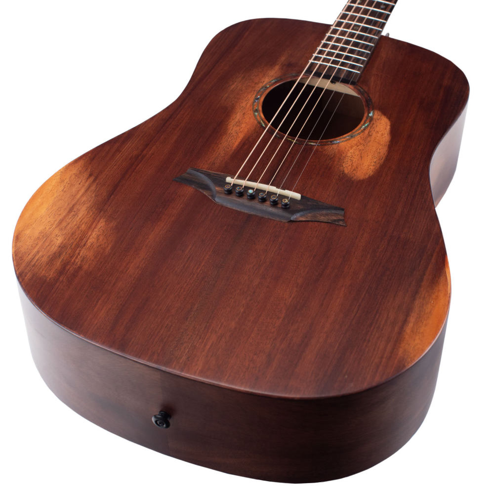 Bromo Guitars ブロモギターズ BAR1HM アコースティックギター ボディ画像