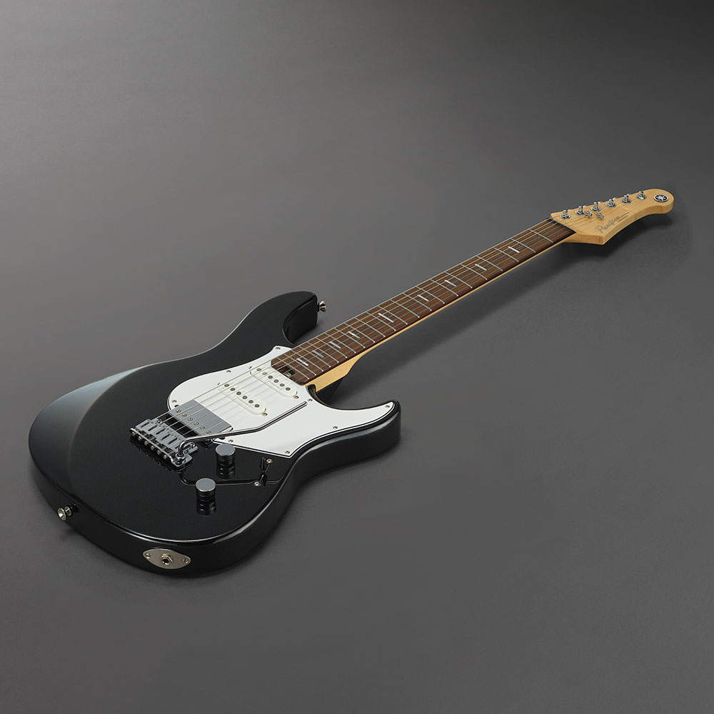 YAMAHA ヤマハ PACP12 BM Pacifica Professional パシフィカプロフェッショナル エレキギター 全体像