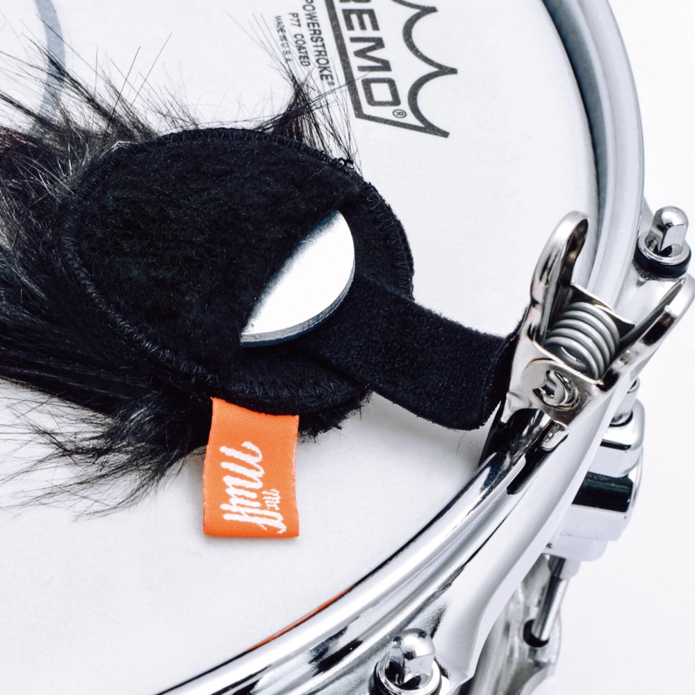 ROHEMA ロヘマ Mini Muff 618153 ドラム用ミュート 4個セット スネア装着イメージ