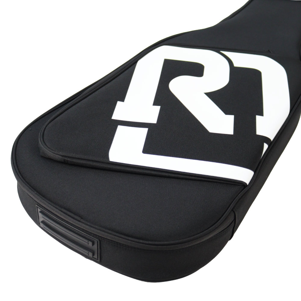 エレキベースケース REAL MISSION CoolVox B Black 黒 ブラック ベース ギグバッグ リュック 背負うベースケース リアルミッション 下部