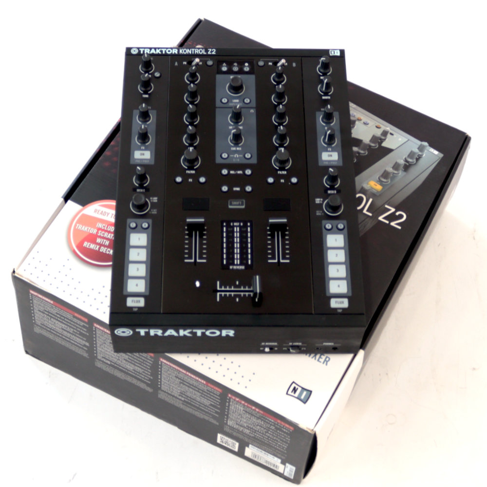 値下げ)TRAKTOR KONTROL Z2 PCDJ,DJミキサー(SUPER SEAL付) 値下げ)TRAKTOR KONTROL Z2 PCDJ,DJミキサー(SUPER SEAL付)