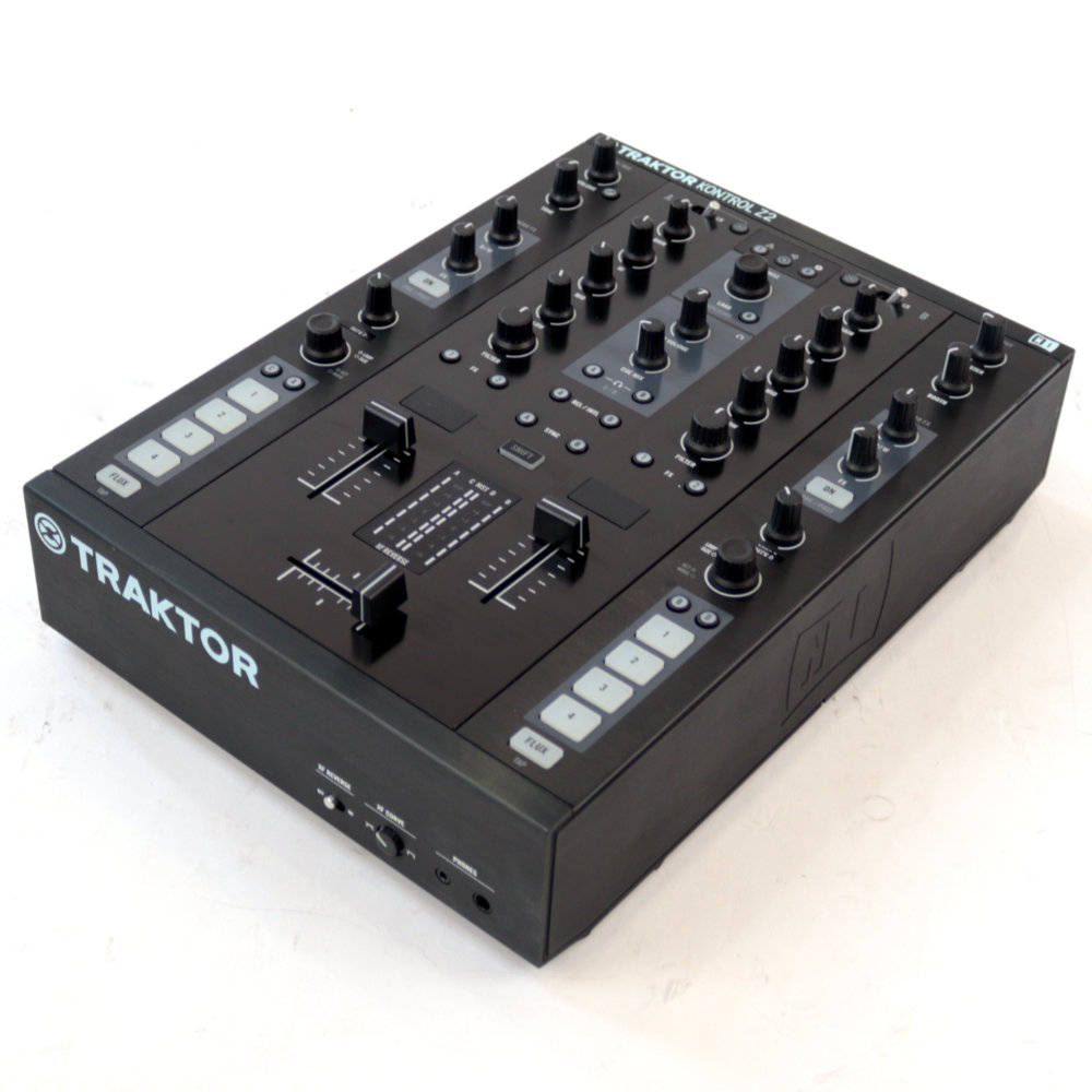 値下げ)TRAKTOR KONTROL Z2 PCDJ,DJミキサー(SUPER SEAL付)