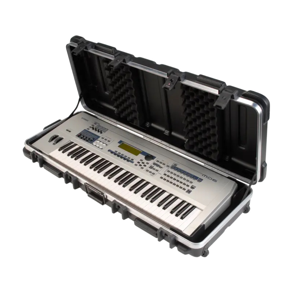 SKB エスケービー SKB-4214W ATA 61 Note Keyboard Case 61鍵キーボード用ハードケース 使用例画像