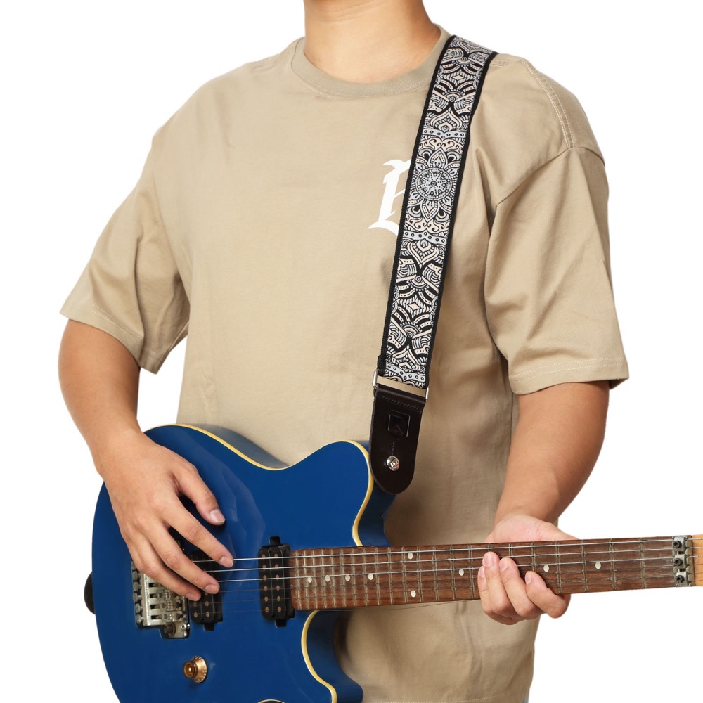 KIKUTANI キクタニ KSTR-303 ギターストラップ 取り付け例