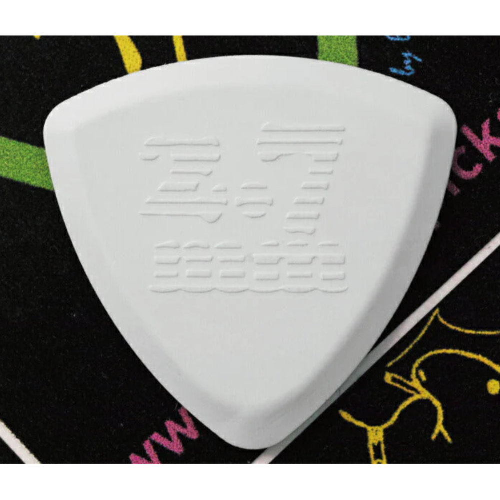 ChickenPicks チキンピックス Bermuda III トライアングルタイプ 2.7mm ギターピック 裏面画像