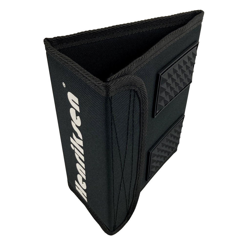 Henriksen Amplifiers Folding Amp Wedge 折り畳みチルトバックウェッジ アンプスタンド 立てた状態