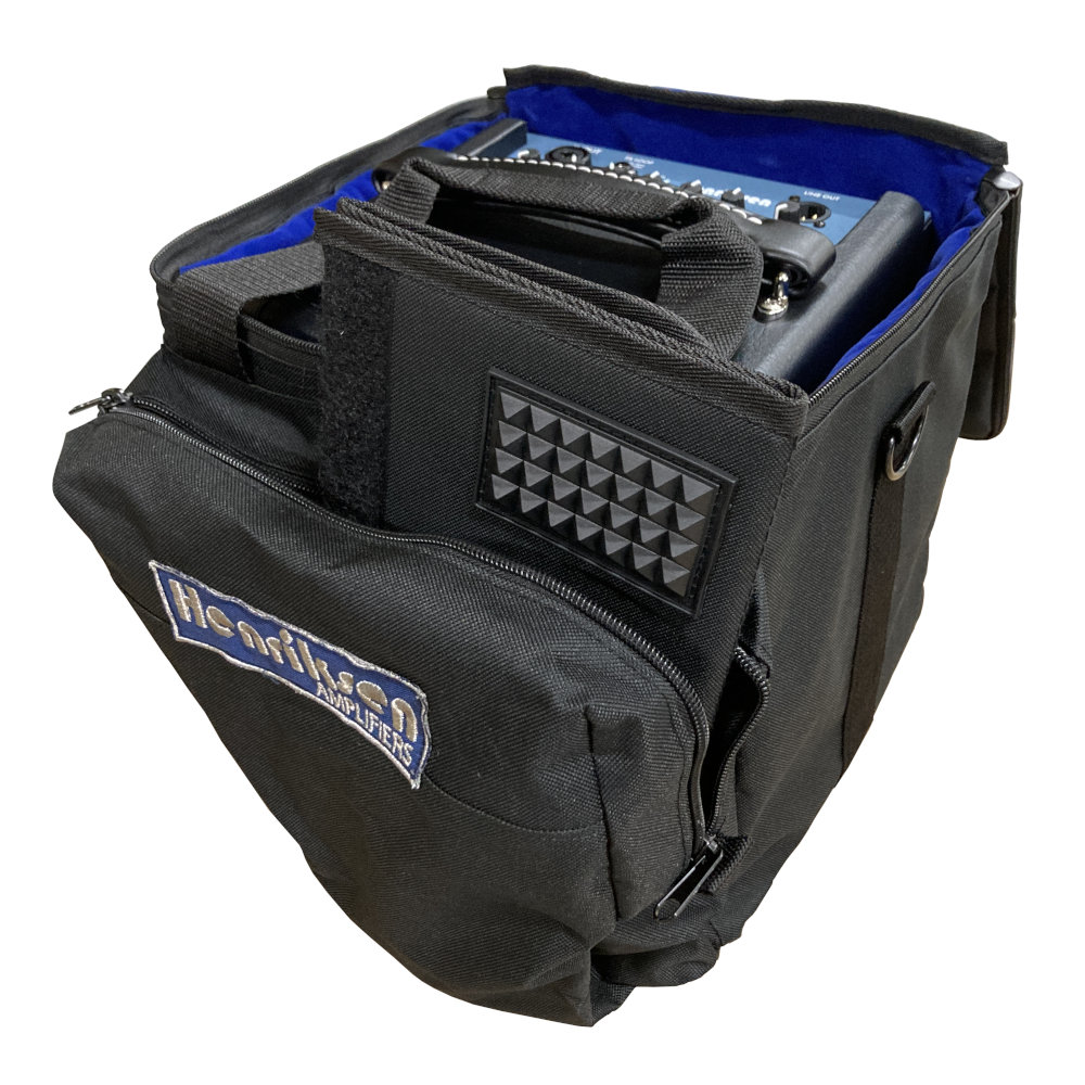 Henriksen Amplifiers Folding Amp Wedge 折り畳みチルトバックウェッジ アンプスタンド ケース収納イメージ