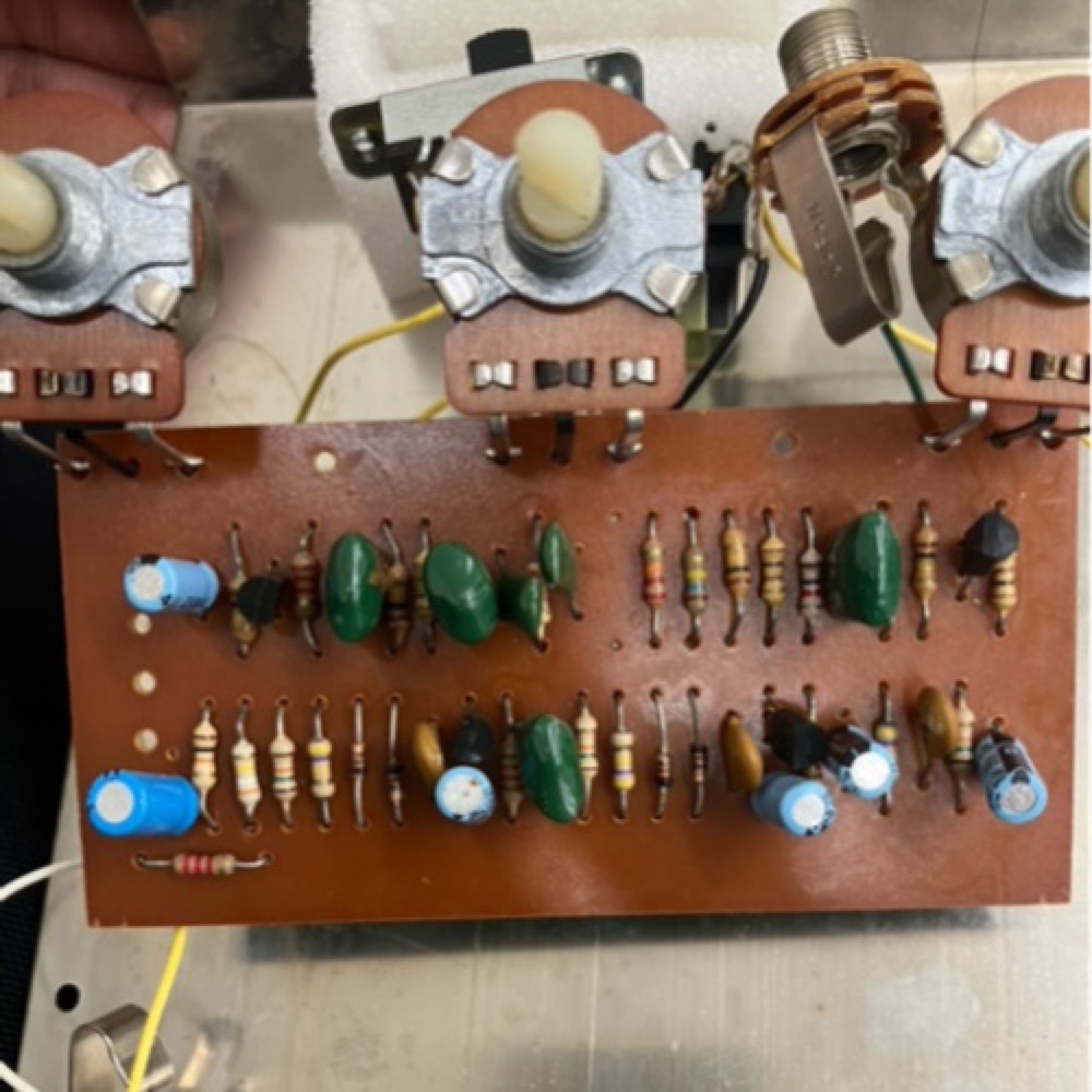 【中古】 ファズ ディストーション エフェクター ELECTRO-HARMONIX エレハモ Big Muff Pi 3rd 後期型 1981年製 ビッグマフ ギターエフェクター 基盤