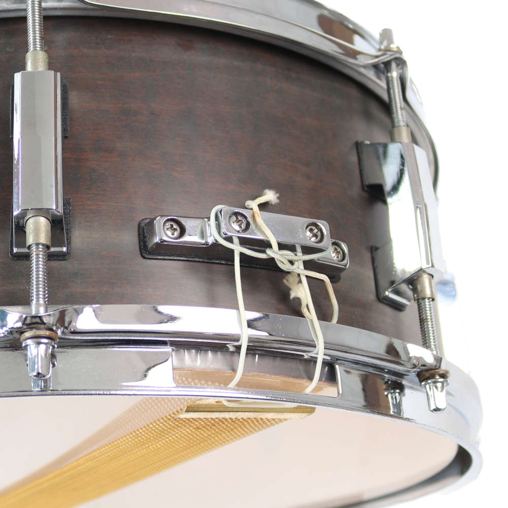 【中古】 スネアドラム パール Pearl  Custom Classic ONE PIECE MAPLE SHELL 14x5.5 Made in Japan ストレイナー 2