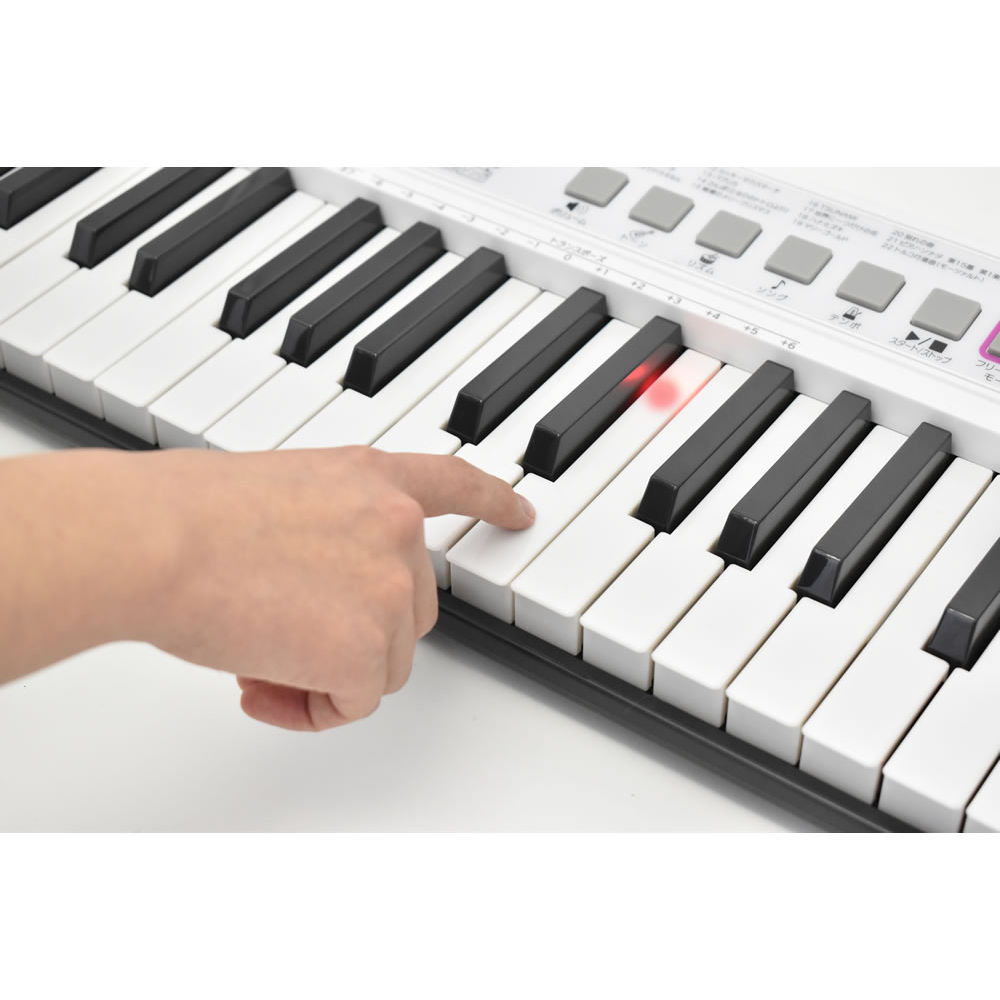 光る鍵盤 キーボード ONETONE FamiLy Piano OTFP-100 サスティンペダル ヘッドホン マイク付 61鍵盤 ワントーン ファミリーピアノ 光る鍵盤