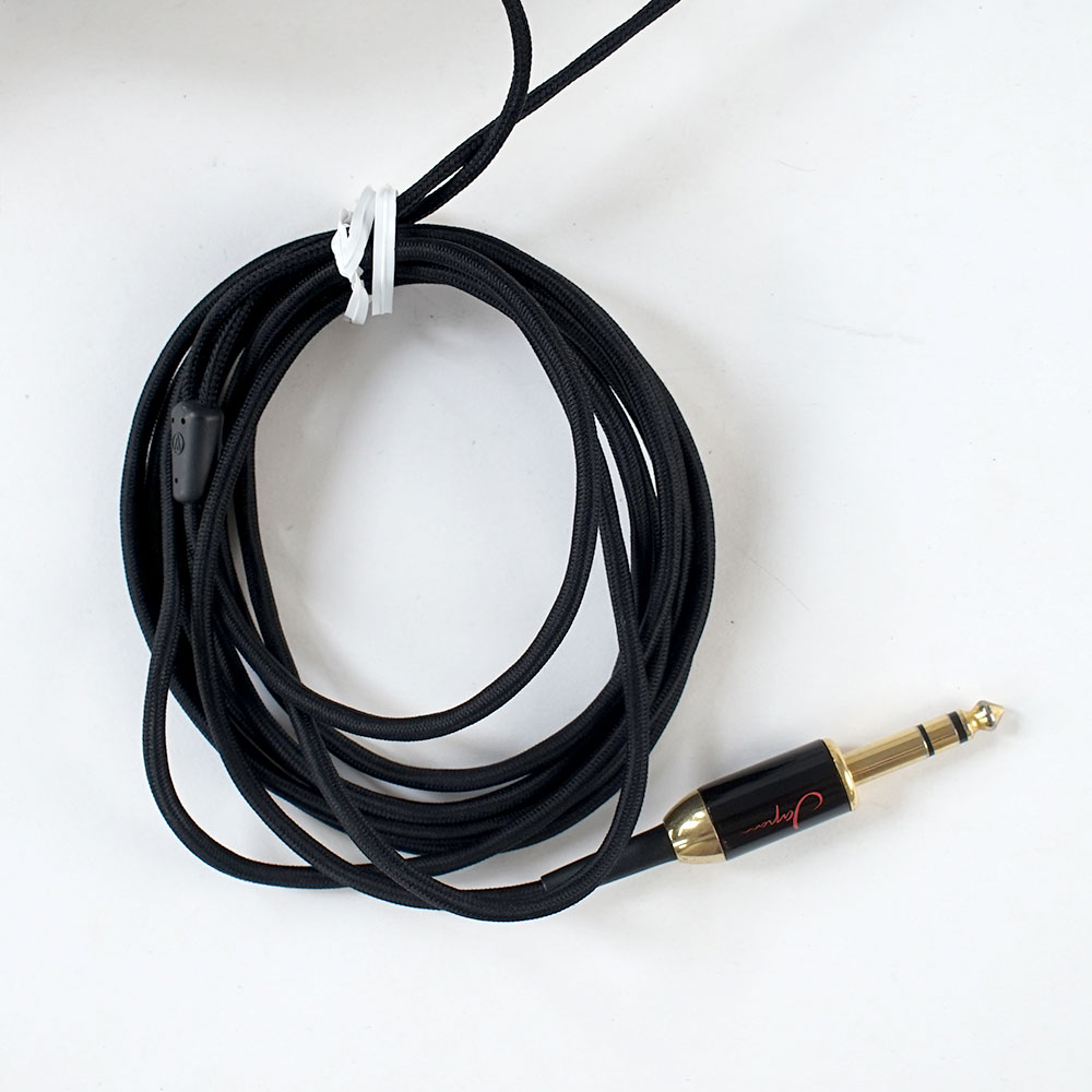 【中古】 ヘッドホン audio-technica ATH-W2002 オーディオテクニカ 40周年記念モデル 北海道産アサダ桜削り出し ケーブル