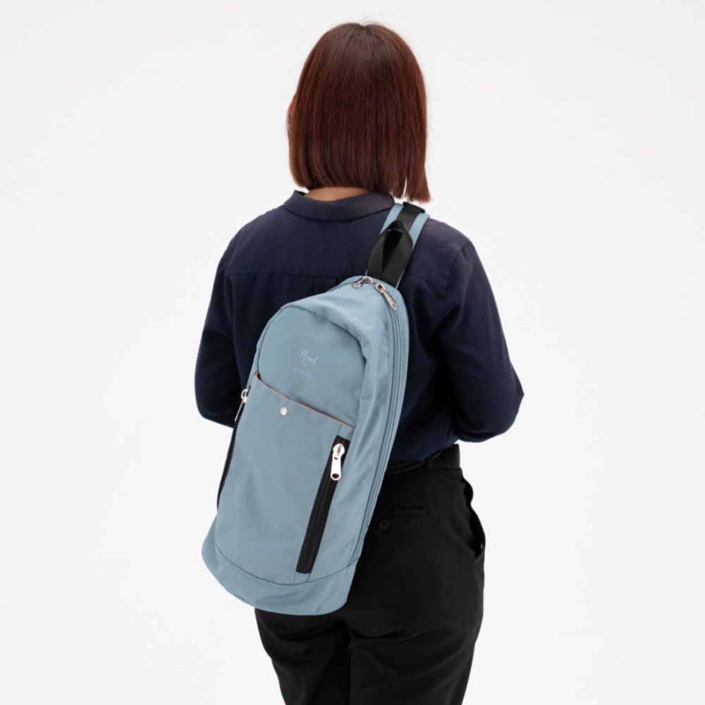 Pearl × anello ANL-BODY BGY クロスボディバッグ 使用例画像2