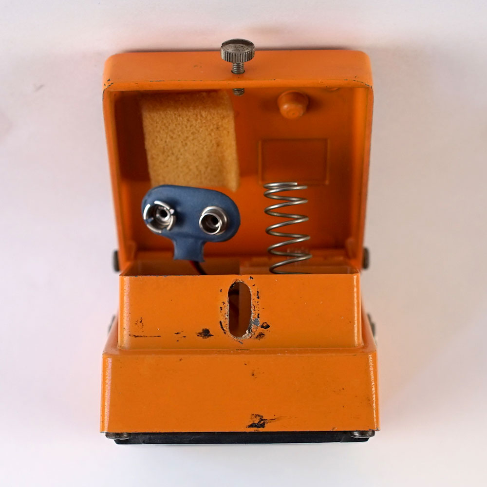 【中古】 ディストーション エフェクター BOSS DS-1 Distortion 1979年製 Made in Japan Silver Screw 銀ネジ ギターエフェクター ゴム欠品