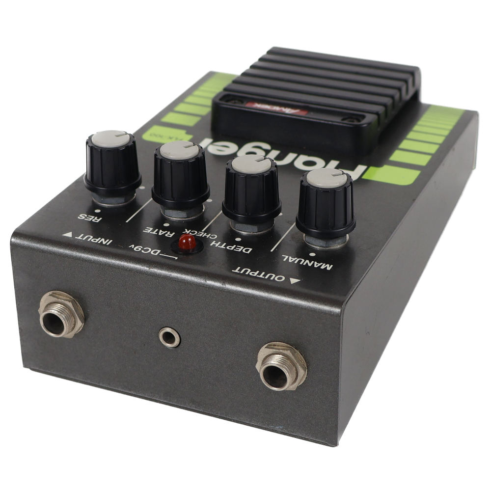 【中古】 AMDEK FLK-100 Flanger フランジャー エフェクター ギターエフェクター 本体画像 斜め 1