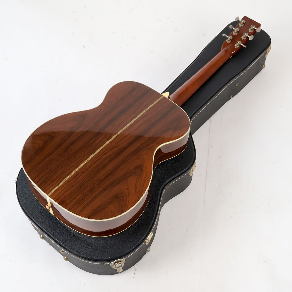 【中古】 アコースティックギター MARTIN OOO-28ECB 151 of 500 2002年製 Eric Clapton Signature Model ハカランダバック＆サイド 000-28ECB マーチン エリック・クラプトン 背面
