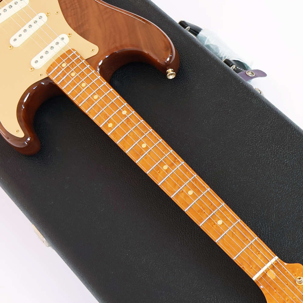 【中古】 エレキギター Fender Custom Shop ARTISAN CLARO WALNUT STRATOCASTER 2016年製 3.18kg 軽量個体 フェンダー カスタムショップ ネック