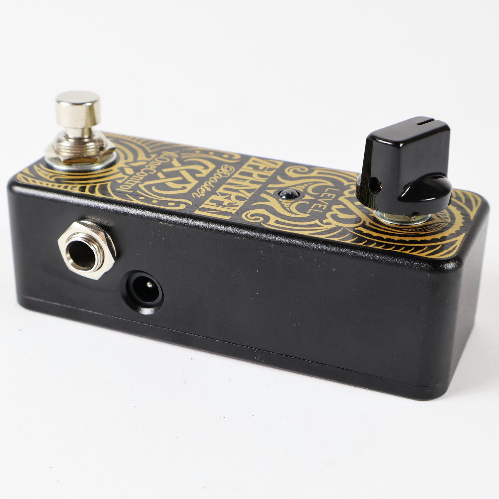 【中古】 クリーンブースター ONE CONTROL Zephyren Booster 側面